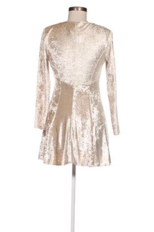 Kleid, Größe M, Farbe Beige, Preis € 2,99