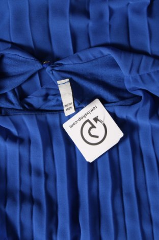 Kleid, Größe M, Farbe Blau, Preis € 14,83