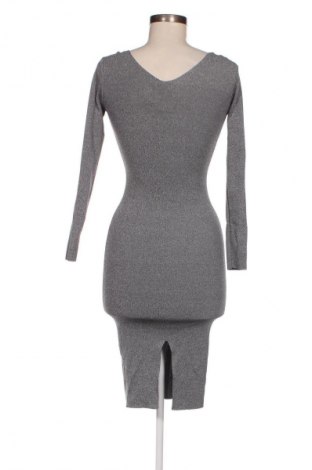 Kleid, Größe S, Farbe Grau, Preis 6,99 €