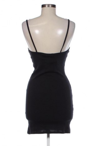 Rochie Bershka, Mărime M, Culoare Negru, Preț 65,99 Lei