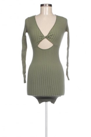 Kleid Bershka, Größe XS, Farbe Grün, Preis 6,99 €