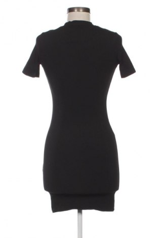 Rochie Bershka, Mărime S, Culoare Negru, Preț 20,99 Lei