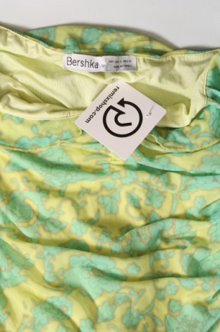 Šaty  Bershka, Velikost S, Barva Vícebarevné, Cena  463,00 Kč