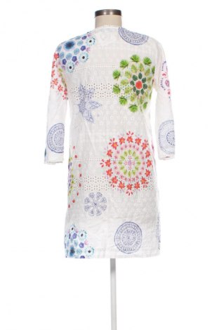 Kleid Desigual, Größe M, Farbe Mehrfarbig, Preis 41,91 €