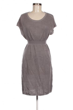 Kleid Edc By Esprit, Größe M, Farbe Grau, Preis 4,99 €