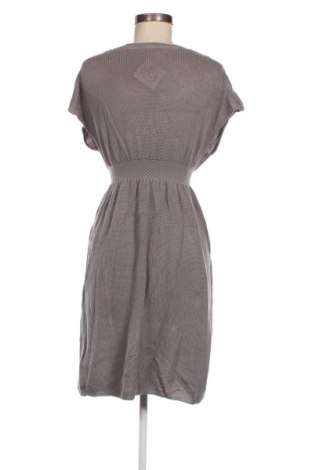 Kleid Edc By Esprit, Größe M, Farbe Grau, Preis 5,79 €