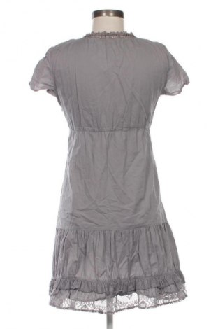 Kleid Edc By Esprit, Größe M, Farbe Grau, Preis 8,49 €