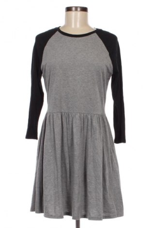 Kleid Forever 21, Größe L, Farbe Grau, Preis 3,99 €