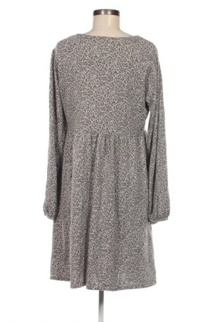 Kleid George, Größe XL, Farbe Grau, Preis € 6,99