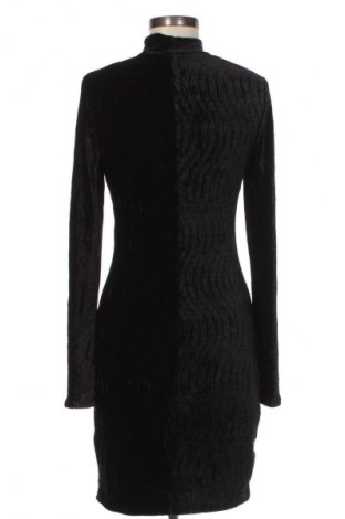 Rochie H&M, Mărime M, Culoare Negru, Preț 32,99 Lei