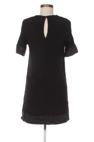 Rochie H&M, Mărime M, Culoare Negru, Preț 23,99 Lei