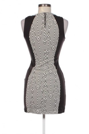 Rochie H&M, Mărime M, Culoare Multicolor, Preț 22,99 Lei