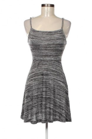 Kleid H&M Divided, Größe S, Farbe Grau, Preis € 6,49