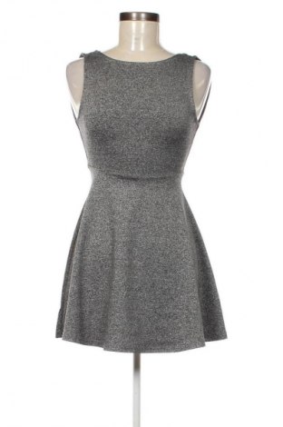 Kleid H&M Divided, Größe XS, Farbe Grau, Preis € 6,49