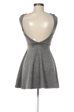 Kleid H&M Divided, Größe XS, Farbe Grau, Preis € 6,49