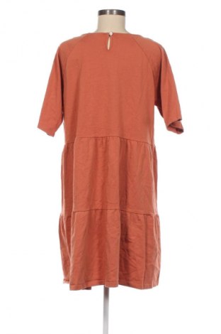 Kleid Pull&Bear, Größe M, Farbe Orange, Preis 10,29 €