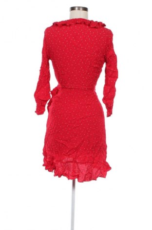 Kleid REVICE, Größe M, Farbe Rot, Preis € 5,29