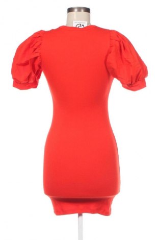 Kleid Zara, Größe M, Farbe Rot, Preis 18,99 €