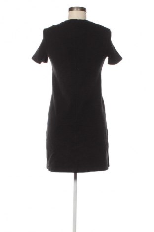 Rochie Zara Trafaluc, Mărime S, Culoare Negru, Preț 47,99 Lei