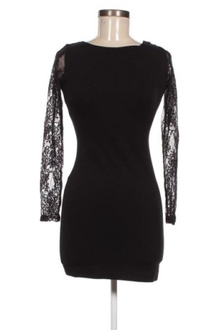 Rochie Zara Trafaluc, Mărime M, Culoare Negru, Preț 23,99 Lei