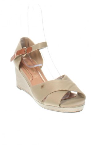 Sandalen Wrangler, Größe 36, Farbe Beige, Preis 26,99 €