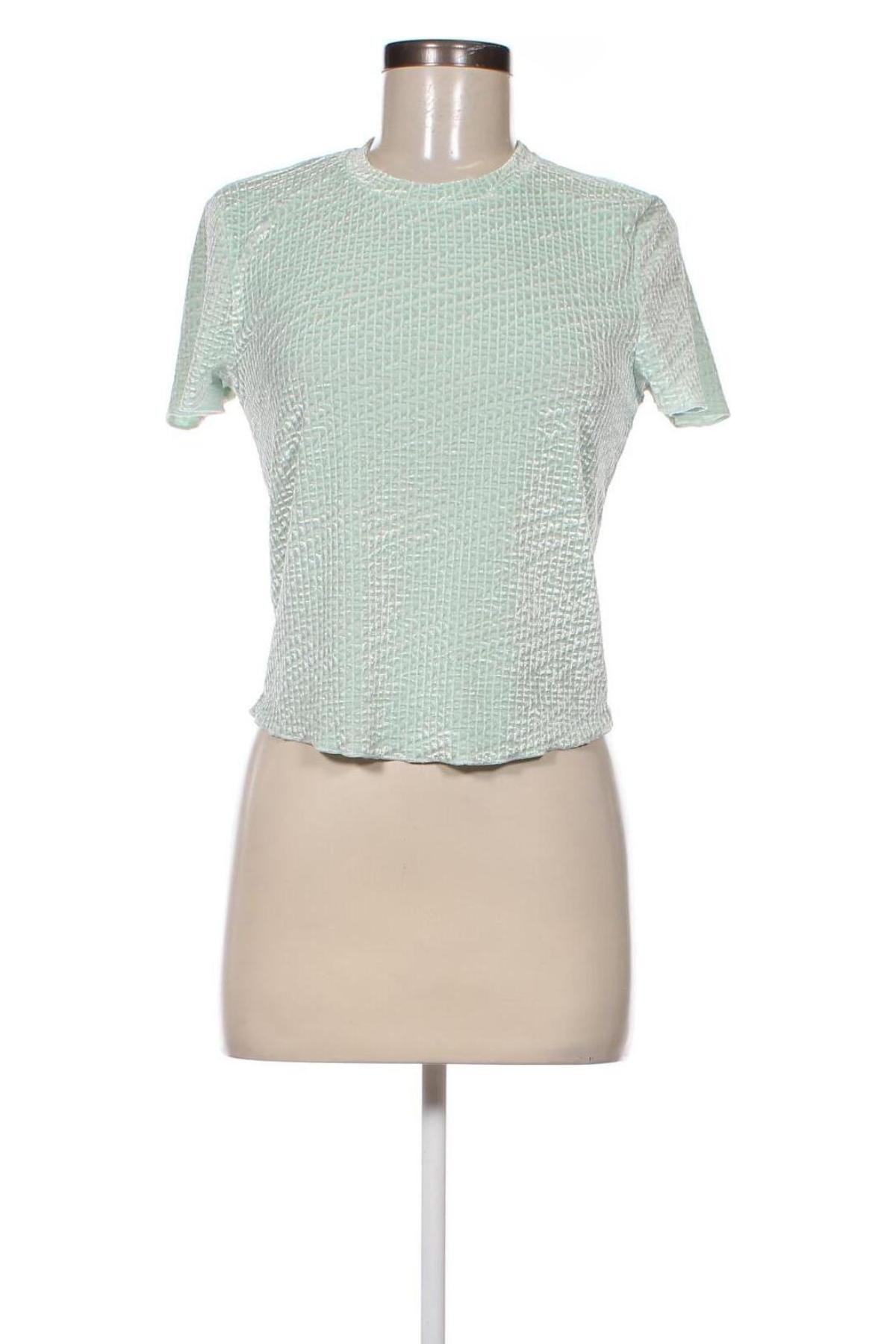 Damen Shirt Bershka, Größe M, Farbe Grün, Preis € 4,99