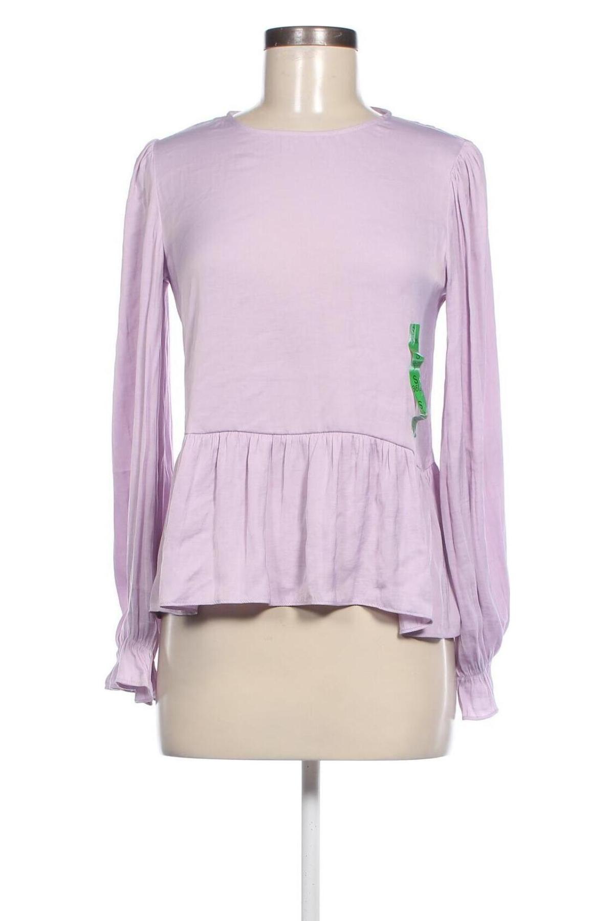 Damen Shirt Stradivarius, Größe S, Farbe Lila, Preis € 5,99