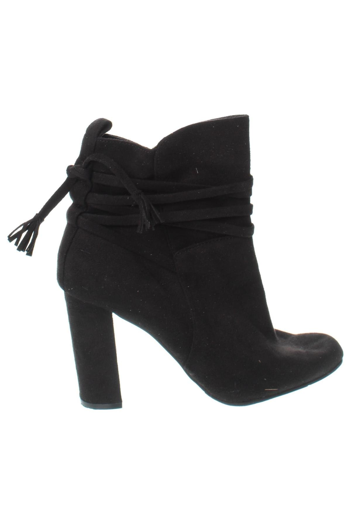 Botine de damă Body Flirt, Mărime 41, Culoare Negru, Preț 128,99 Lei