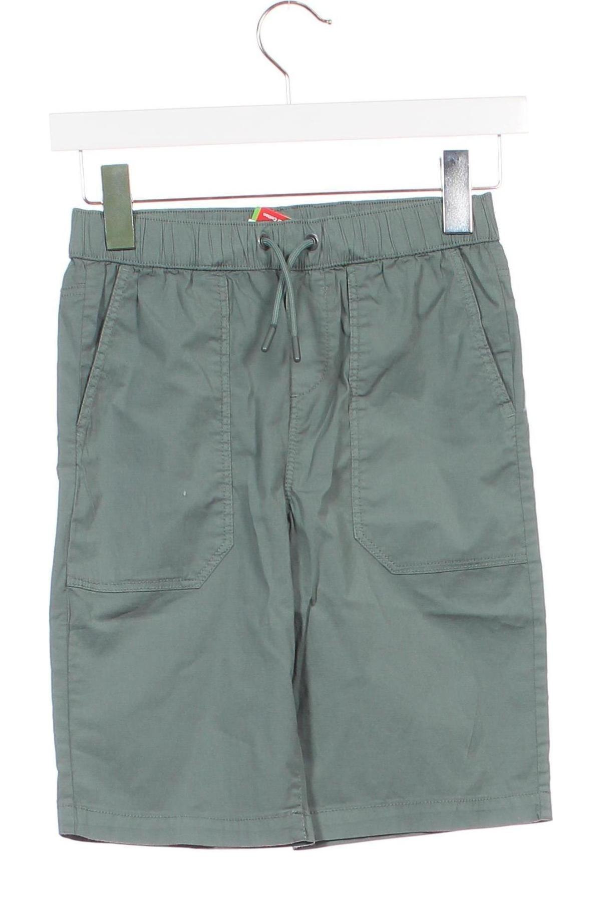 Kinder Shorts S.Oliver, Größe 8-9y/ 134-140 cm, Farbe Grün, Preis 9,79 €