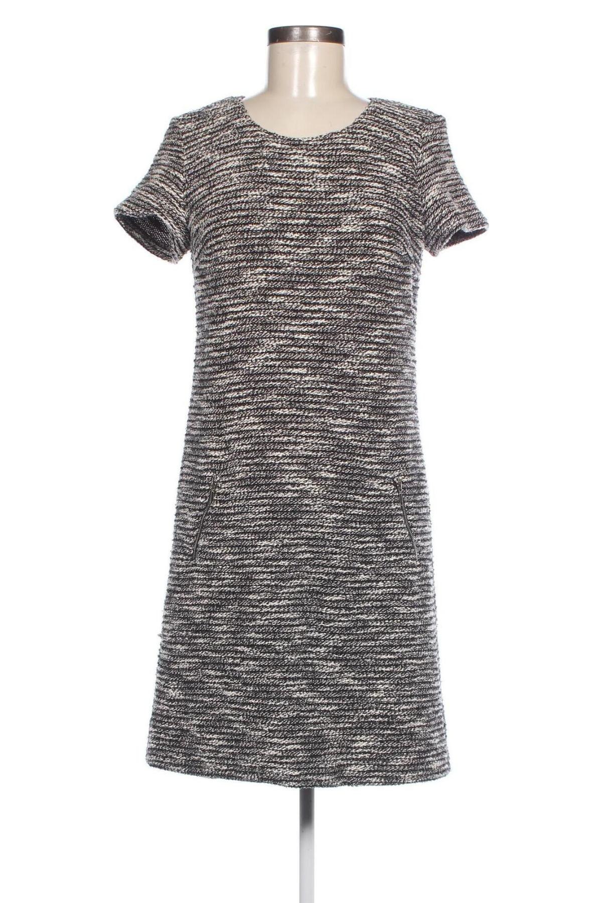 Kleid, Größe M, Farbe Grau, Preis 20,29 €