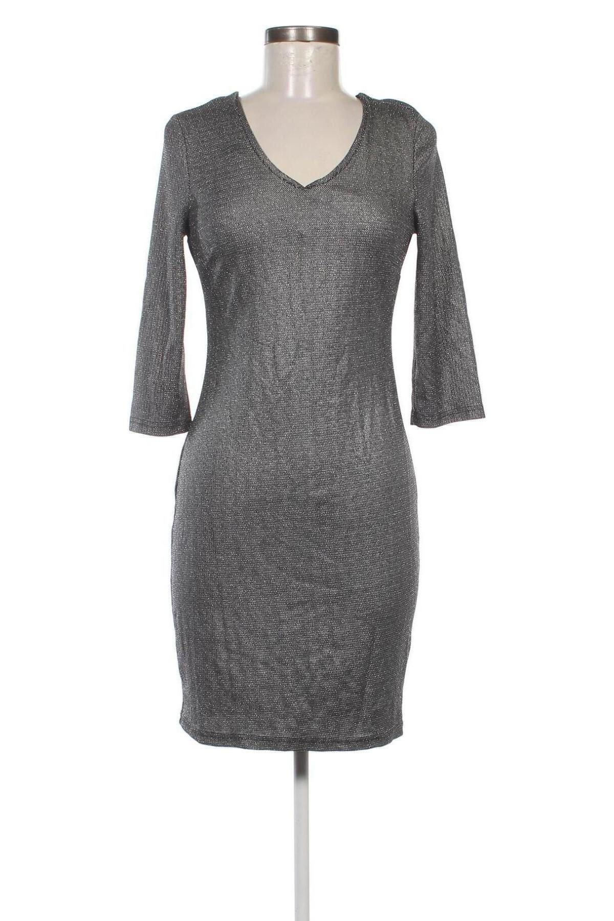 Kleid, Größe M, Farbe Silber, Preis 11,13 €