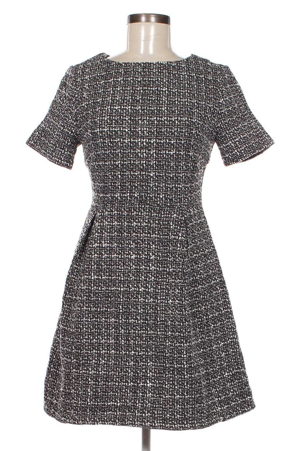 Kleid Atmos & Here, Größe M, Farbe Mehrfarbig, Preis € 11,49