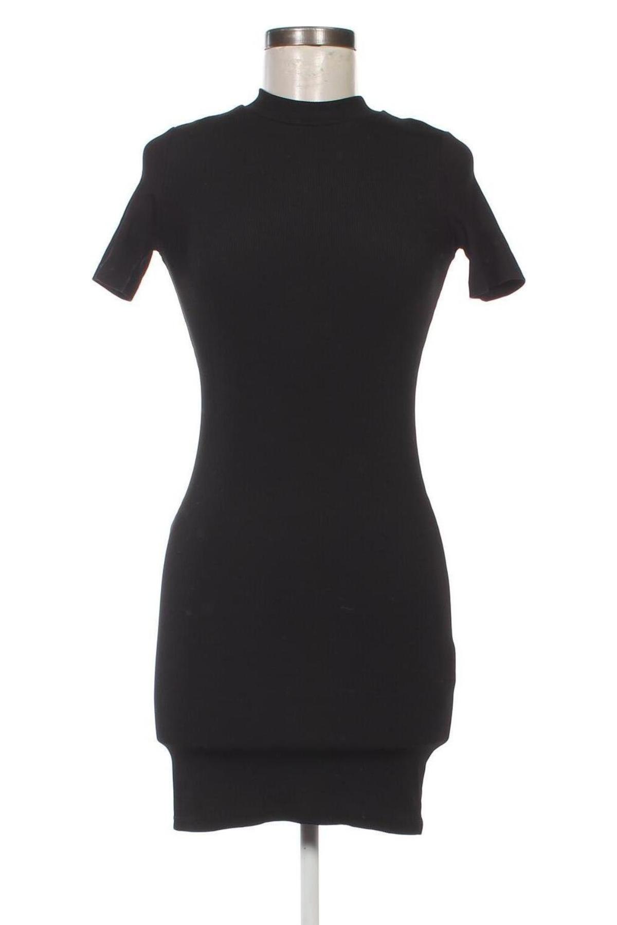 Rochie Bershka, Mărime S, Culoare Negru, Preț 20,99 Lei