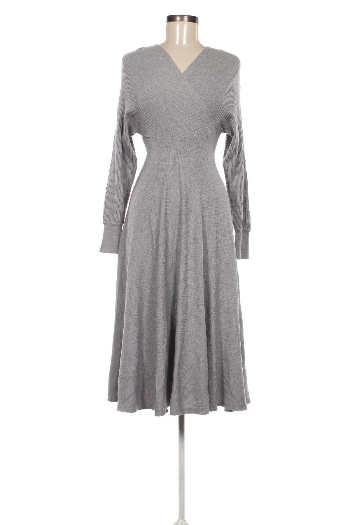 Kleid Cozy, Größe L, Farbe Grau, Preis € 11,49