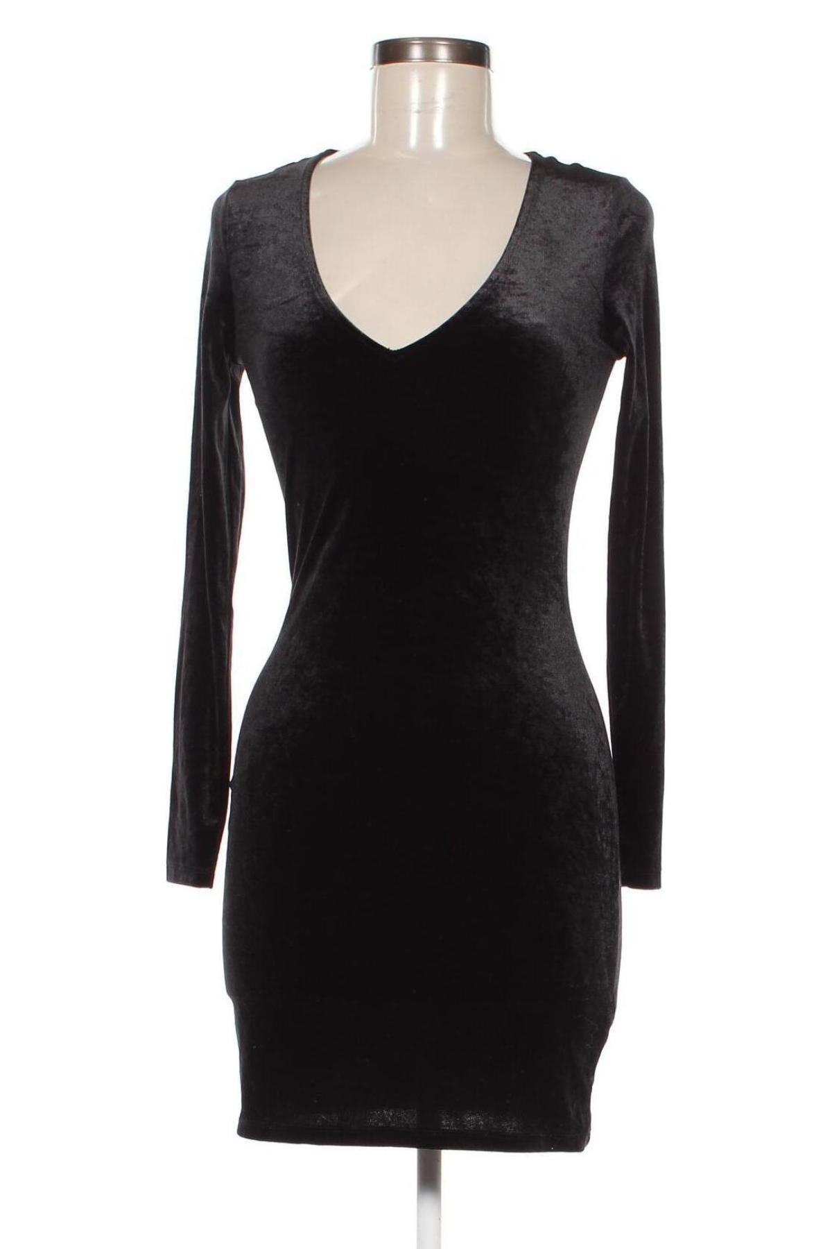 Rochie H&M Divided, Mărime M, Culoare Negru, Preț 33,99 Lei