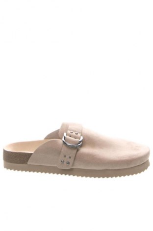 Japonki Bershka, Rozmiar 41, Kolor ecru, Cena 143,82 zł