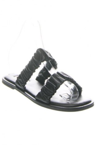 Pantolette Inuovo, Größe 40, Farbe Schwarz, Preis € 21,99