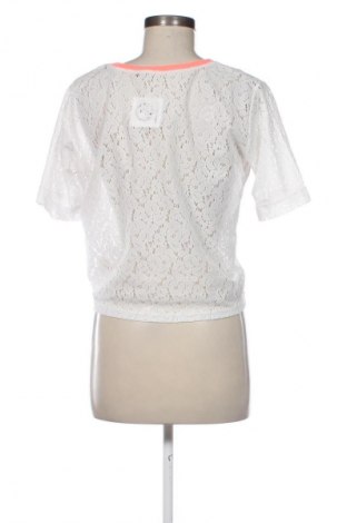 Damen Shirt Atmosphere, Größe M, Farbe Weiß, Preis € 7,99