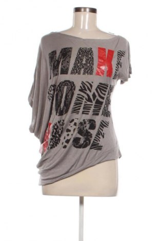 Damen Shirt Bershka, Größe L, Farbe Grau, Preis € 9,72