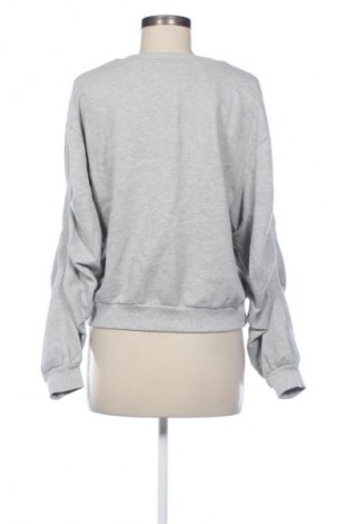 Dámská halenka Bershka, Velikost S, Barva Šedá, Cena  401,00 Kč