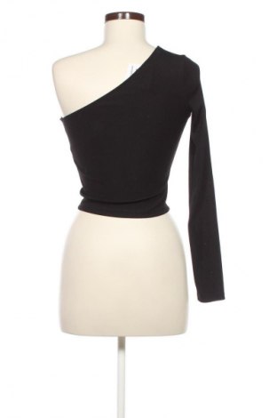 Dámská halenka Bershka, Velikost XS, Barva Černá, Cena  309,00 Kč