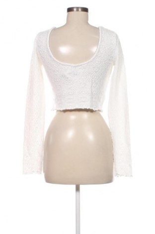 Damen Shirt Bershka, Größe L, Farbe Weiß, Preis € 9,72