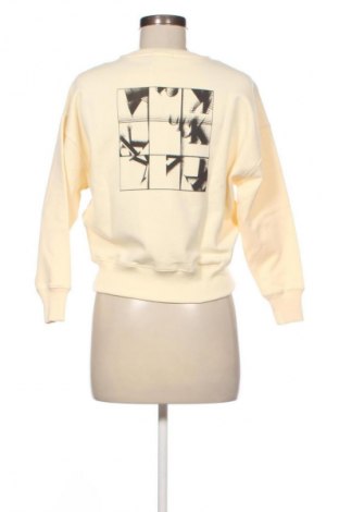 Bluzka damska Calvin Klein Jeans, Rozmiar M, Kolor Żółty, Cena 311,99 zł