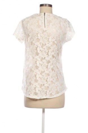 Damen Shirt Clockhouse, Größe M, Farbe Ecru, Preis 9,72 €