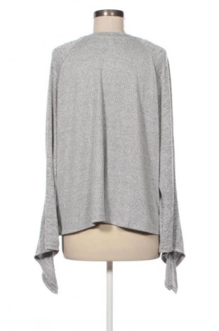 Дамска блуза Gap, Размер XL, Цвят Сив, Цена 20,00 лв.