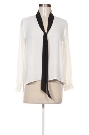 Dámská halenka H&M, Velikost XS, Barva Bílá, Cena  139,00 Kč