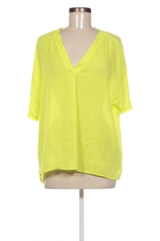 Damen Shirt Janina, Größe M, Farbe Grün, Preis € 6,99