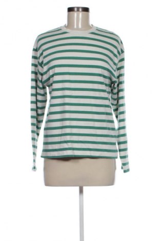 Dámská halenka Pull&Bear, Velikost S, Barva Vícebarevné, Cena  159,00 Kč