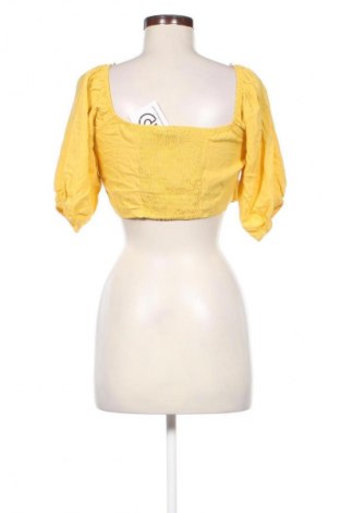Dámská halenka Pull&Bear, Velikost L, Barva Žlutá, Cena  216,00 Kč