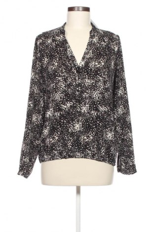 Damen Shirt Reserved, Größe M, Farbe Mehrfarbig, Preis 5,99 €